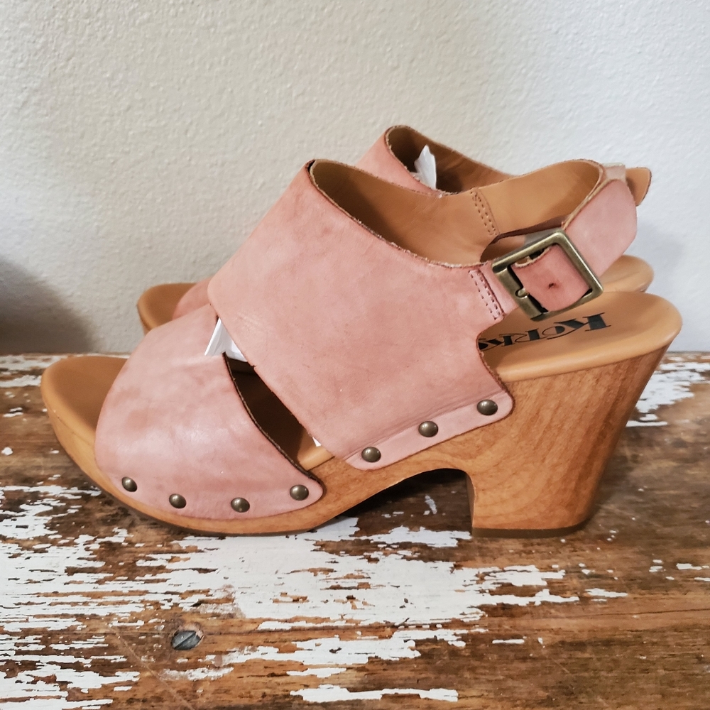 Kork-Ease Pink Leather Sandals
